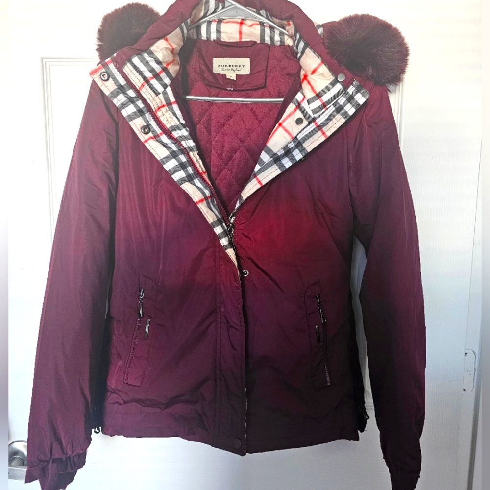 Burberry Women’s Quilted Jacket sz M